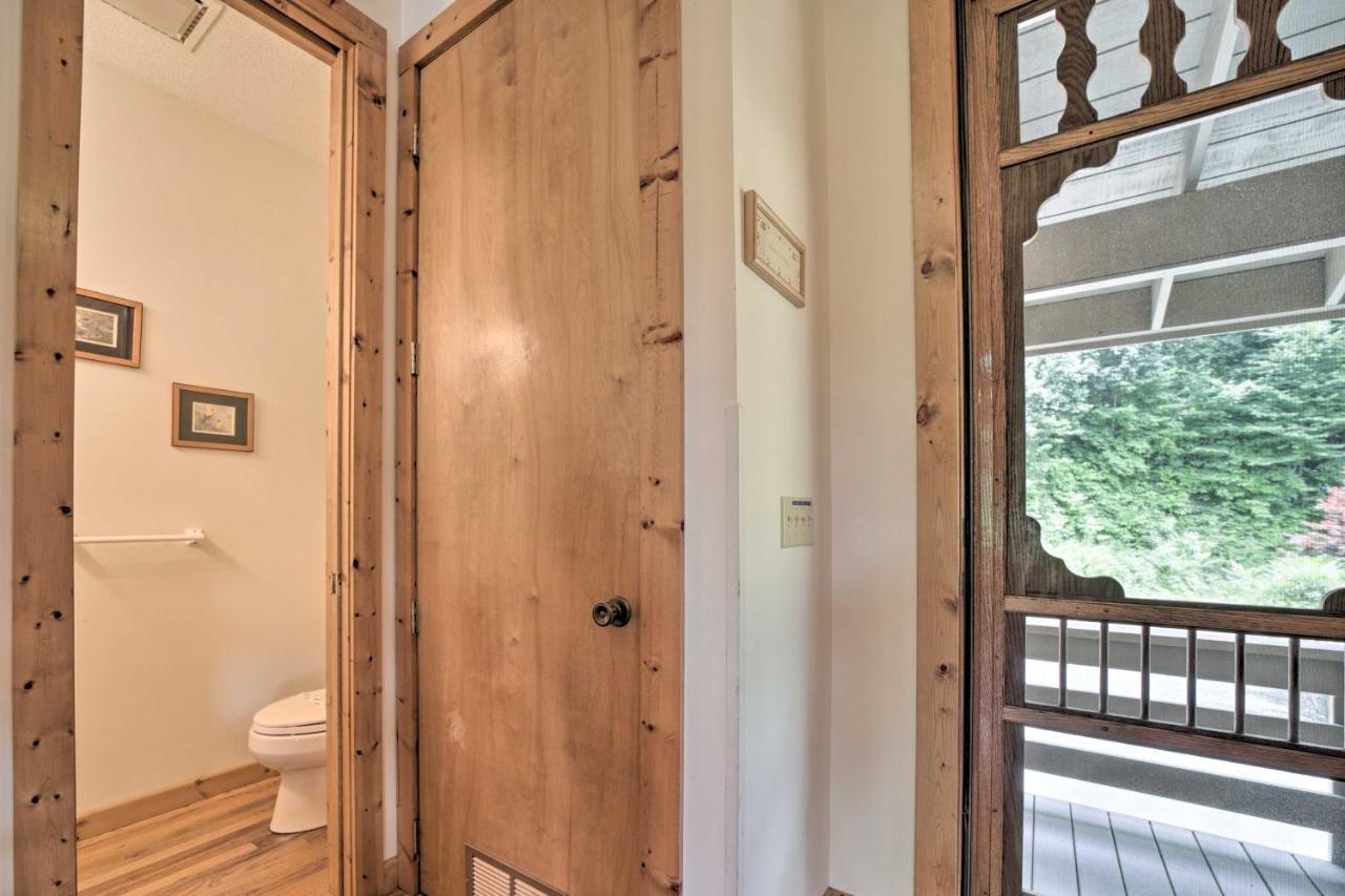 Vibrant Bryson City Home With Mtn Views And Deck! Exterior foto