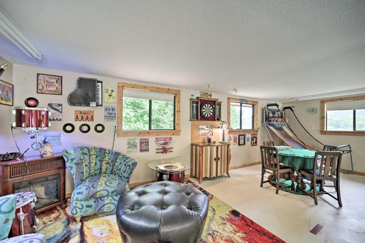 Vibrant Bryson City Home With Mtn Views And Deck! Exterior foto