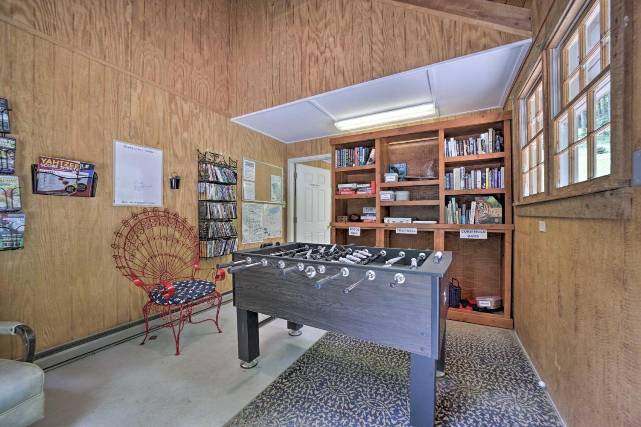 Vibrant Bryson City Home With Mtn Views And Deck! Exterior foto